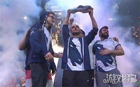 频传出交易 频传出交易